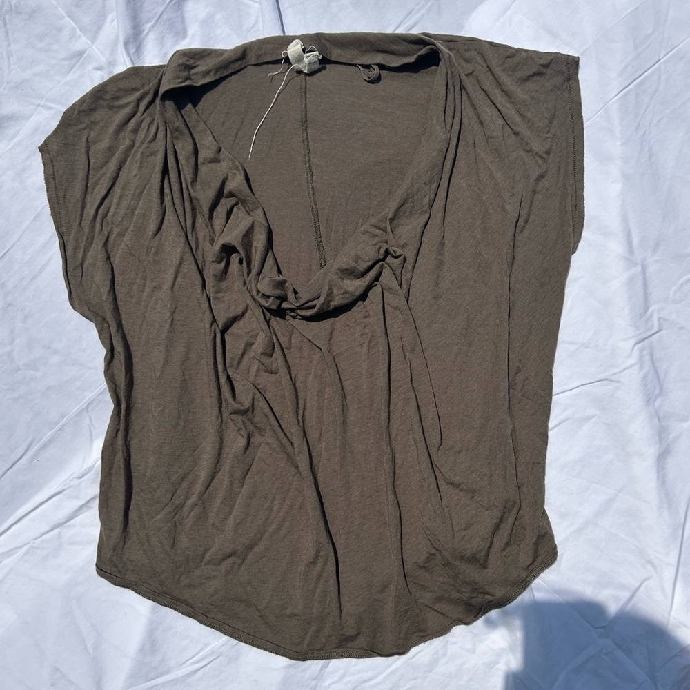 FREE PEOPLE TOP - Picture 2 of 4